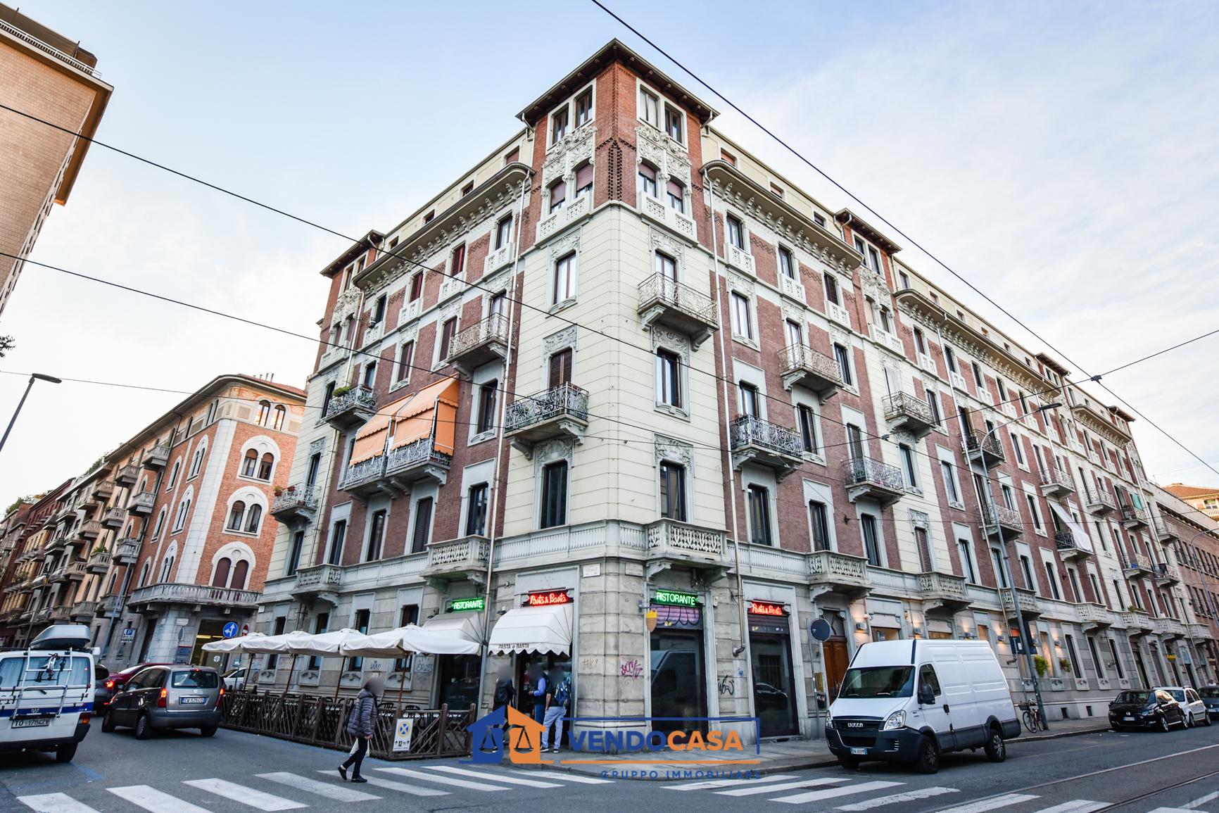 Vendita Quadrilocale Appartamento Torino via madama cristina 116 393692