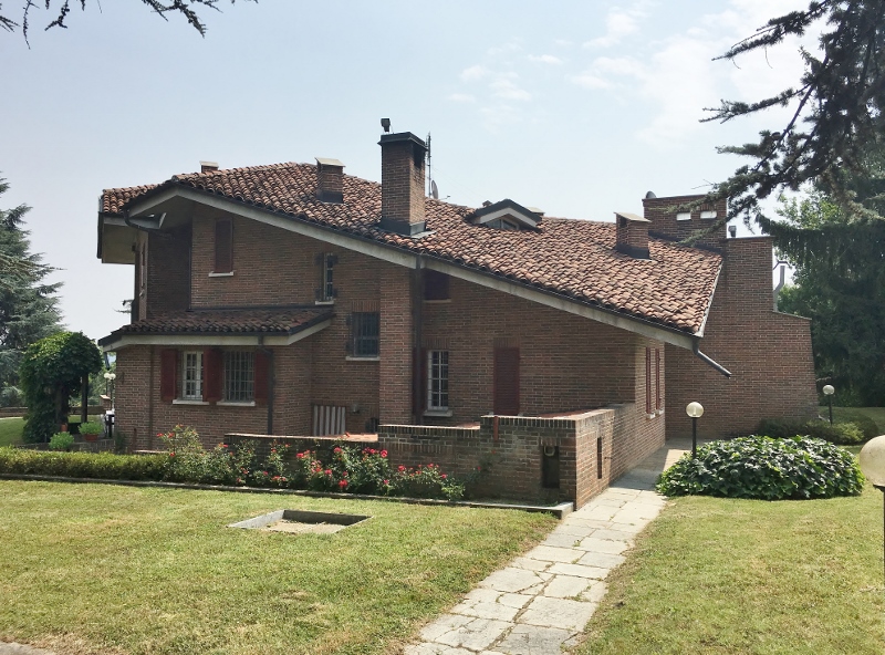 Vendita Villa unifamiliare Casa/Villa Fossano viale regina elena 190/14 387583